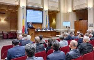 Economiştii: Reconstrucţia - condiţie pentru o economie competitivă